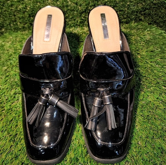 COPY - TAHARI | New Patent Leather Mules w/Tassels - Picture 6 of 7